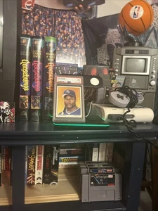 1990 Score - Bo Jackson #687 - Picture 1 of 7