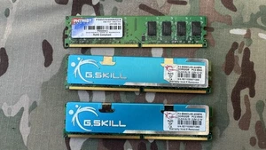 G.Skill F2-8500CL5D-2GBPK DD2-1066 PC2-8500 2GB Memory Kit Plus One Patriot Mem - Picture 1 of 2