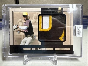 2025 Panini Three And Two Leo De Vries Prospect Swatches #PS-LD /8 - Picture 1 of 2
