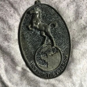 Horse of the Year Show Vintage Plaque - Picture 1 of 5