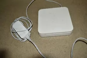 ^^ APPLE A1143 Airport Extreme Boden Station (IC104) - Bild 1 von 2