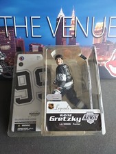 Wayne Gretzky 2005 McFarlane Legends Series 2 - KINGS (BLACK VARIANT)