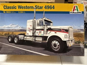 Classic Western Star 4964 3915 Truck Italeri 1:24 Neu! - Bild 1 von 5