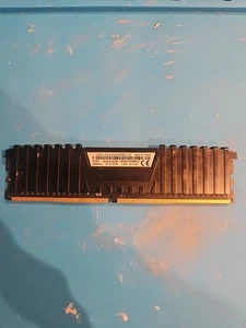 Corsair Vengeance LPX 16GB DDR4 2666MHz PC4-21300 DIMM Memory Module - Picture 1 of 1