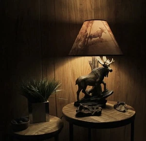 North American Bull Moose Table Lamp w/ Shade - Picture 1 of 4