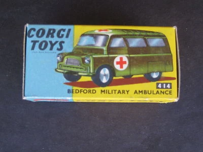 Corgi Bedford Military Ambulance 414  MINT CONDITION ORIGINAL BOX - Image 1 of 4