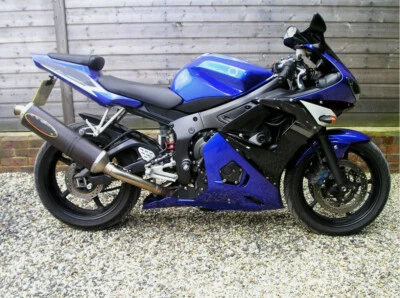 Carenagens azuis e brancas + parafusos carroceria para YAMAHA YZF R6 03-2004 / R6S 2006-2009 - Imagem 1 de 4