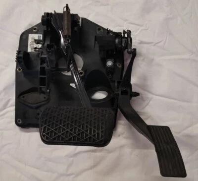 Pedal pedal acelerador semiautomático mercedes-benz clase a w168 a160 Foto 1 de 4