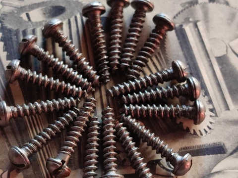 29 PIECES #4 x 1/2" SPECIAL OLD IRON SLOTTED ANTIQUE WOOD SCREWS ROUND HEAD Cover