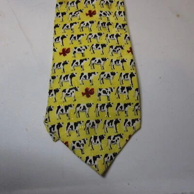 Joe Boxer Surf and Turf Bright Yellow Mens  Necktie Great Find - Image 1 of 4