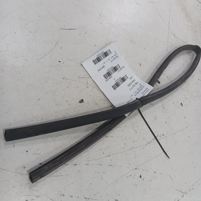 INFINITI QX50 Cowl Vent Panel Hood Rubber Seal  2017 2016 2015 2014 - Image 1 of 4