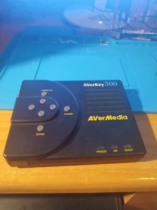 AVerKey 300 AVerMedia PC/MAC to TV Converter (H875) - Picture 1 of 4