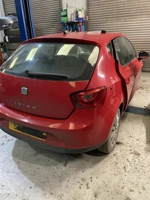 Luz Trasera Seat Ibiza Lado Conductor Trasera 6j 5 Puertas Modelos 6j4 945 096 G Ref2 Foto 1 de 4