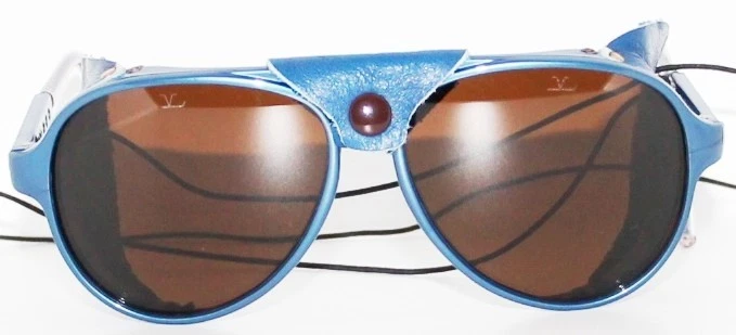 500 $ Gafas de sol Vuarnet 430 Glacier Azul Gancho con cable PX5000 Lente marrón mineral Foto 1 de 4