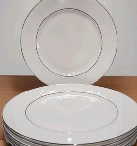 Royal Doulton Signature Platinum Dinner Plates x 6 NEW 27.5cm - Picture 1 of 5