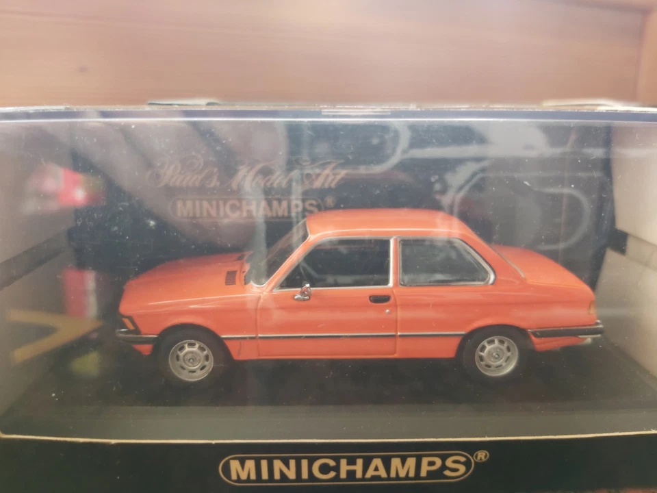 BMW Serie 3 1975-83 Minichamps 1 43 - Immagine 1 di 2