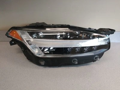 2016 Volvo XC90 OEM Passenger Headlight LED Thru VIN 344888 31677037 Fits 16-18 - Image 1 of 4