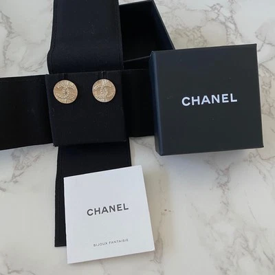 New in Box Chanel 22A Earrings Ear Ring Earring Accessory Fashion Jewellery - Bild 1 von 4