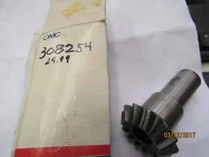 NEW OEM OMC JOHNSON EVINRUDE PINION GEAR 308254 - Picture 1 of 1