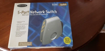 Belkin F5D5130-5 5 Port Network Switch 10/100BT Ethernet NEW & SEALED - Image 1 of 4