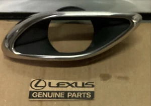 16-18 LEXUS ES350 REAR DRIVER LEFT CHROME EXHAUST END TIP , OEM NEW - Picture 1 of 2
