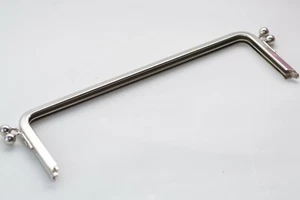 Taschenrahmen / Taschenbügel mit Doppelkugel, 275 x 90 mm, Silber, 80er Jahre - Picture 1 of 10