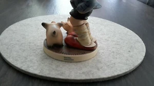 Goebel hummel figuren Schweinejunge /Farmboy - Bild 1 von 3