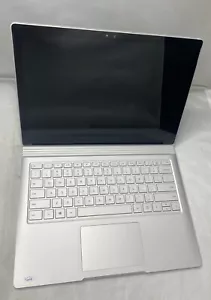 Microsoft Surface Book 1 13.5" (Core i7-6600U, 16GB, 1TB SSD) - Platinum - Picture 1 of 8