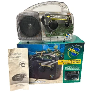 Freeplay Selbstbetriebenes AM/FM Radio Solar Power Kurbel Klar Solar NEU - Bild 1 von 12