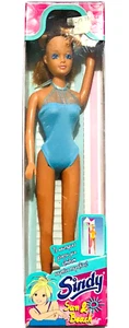 TRAJE DE BAÑO DE COLECCIÓN HASBRO ISDY SOL & PLAYA CAJA GRIEGA NUEVO SELLADO RARO - Imagen 1 de 4