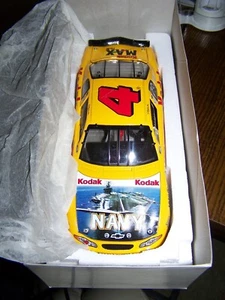 1/24 Nascar Diecast #4 Bobby Hamilton NAVY Mac Tools Limited Edition Model 2000 - Picture 1 of 7