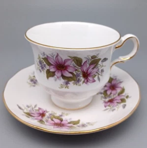 Vintage Queen Anne Ridgeway Potteries Clematis Tea Cup & Saucer w/Gold - Picture 1 of 9