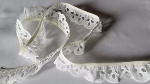 WHITE COTTON EYELET TRIM BY THE YARD - Picture 1 of 3