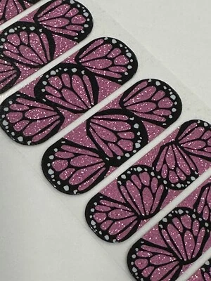 Jamberry BUTTERFLY KISSES, 1/2 Sheet, Great Spring / Summer Wrap - Image 1 of 3