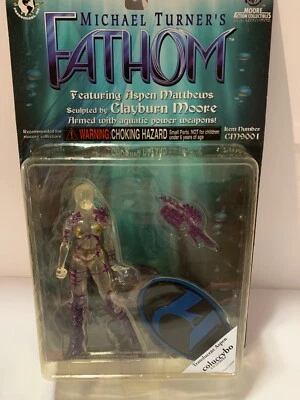 Figura translúcida Fathom Aspen Matthews 1999 de colección Foto 1 de 4