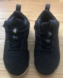 Nike Juvenil Lebron 15 Negro Zapatos Talla 2Y Tenis 922812 006 - Imagen 1 de 12