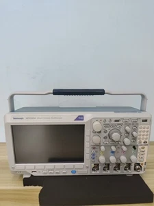 Tektronix Used MDO3054 500 MHz 2.5 GS/s Mixed Domain Oscilloscope - Picture 1 of 4