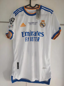 Real Madrid Retro Champions League Final 2022 Jersey Benzema