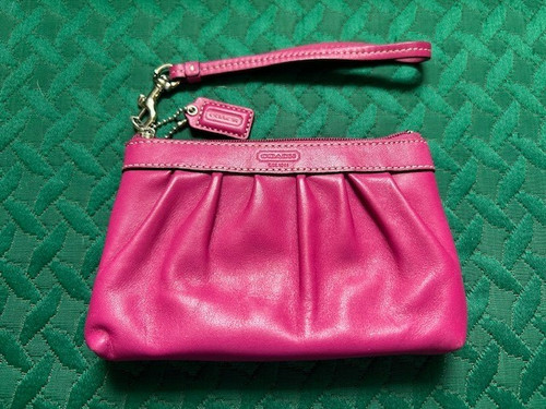 Coach BRACCIALE in PELLE plissettato con bordo in pelle In una BARBIE ROSA mi piacerebbe