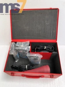 ULTRA VIOLET LIGHT/ UV TRACER KIT WITH ACCESSORIES - Picture 1 of 7