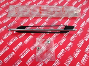 1974 1975 1976 1977 1978 1979 Toyota Corolla Sedan KE30 TE30 TE31 Side Trim - Picture 1 of 16