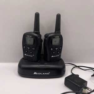 Midland X-Tra Talk Walkie Talkies Model 18 CVP6 With Charger *TESTED WORKS!! - Zdjęcie 1 z 12