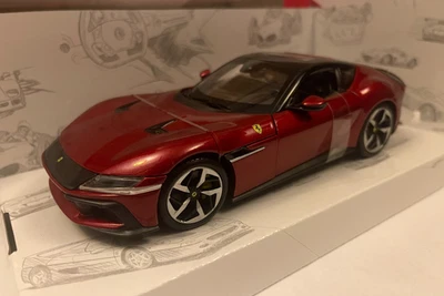 Ferrari 12 Cilindri 1:24 Red by Burago - Image 1 of 4