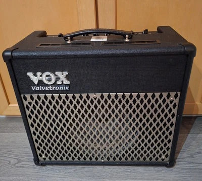 VOX Valvetronik AD30-VT Electric Guitar Amplifier Guitar Combo - Image 1 of 4