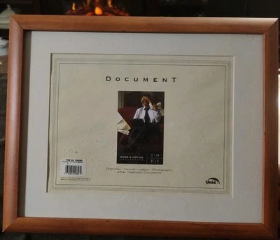  2 Marco de Diploma/Grado 11x14 con Alfombrilla Blanca para Documento y Certificado 8.5x11 Foto 1 de 4