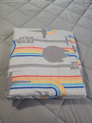 Sábana plana completa de Star Wars SOLO acorazados con logotipo a rayas grises Foto 1 de 4