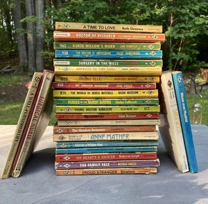 Harlequin Romances Mixed Authors LOT 25 Vintage Books 1960's 70's 80's Nurses - Picture 1 of 9