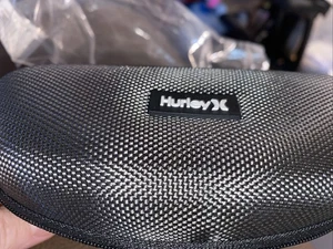 Hurley Herren HSM3000P Sunrise polarisierte Sport Sonnenbrille schwarz/rot 53-20-140 - Bild 1 von 7