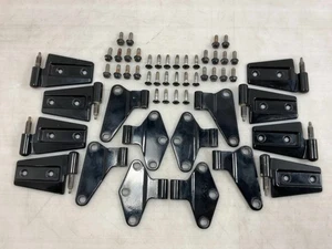 Jeep JK Wrangler 4 Door Inner and Outer Hinges Black PX8 2007-2017 039180 - Picture 1 of 8