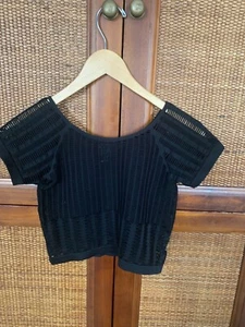 Forever 21 trendy Small / Medium  BLACK CROP TOP BLOUSE. Worn Once. - Picture 1 of 7